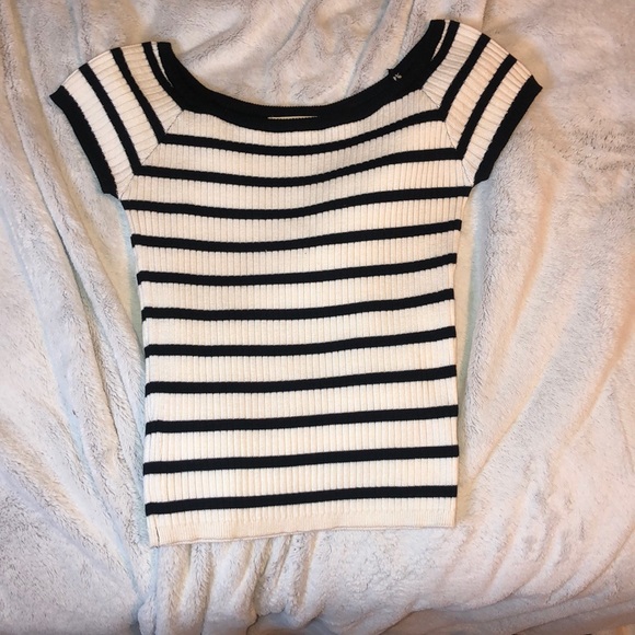 Off the shoulder top - Picture 2 of 3